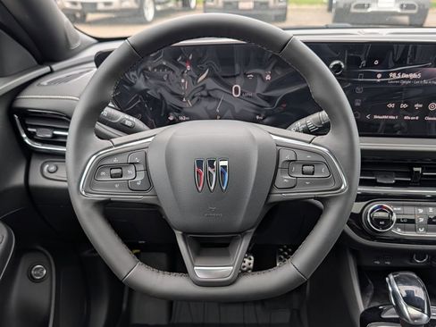 New 2026 Buick Envista Sport Touring w/ Studio Series FWD image 34