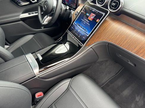 Certified 2025 Mercedes-Benz GLC 350e 4MATIC image 16