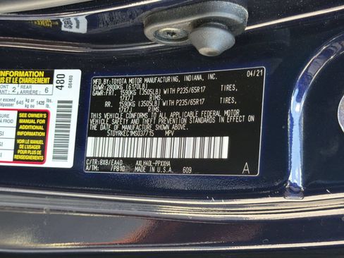 Used 2021 Toyota Sienna XLE FWD image 24