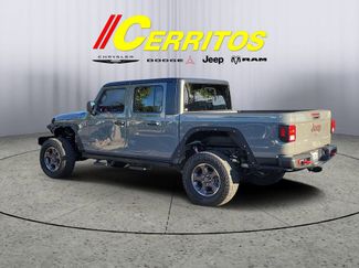 Certified 2022 Jeep Gladiator Rubicon w/ Trailer Tow Package video 2