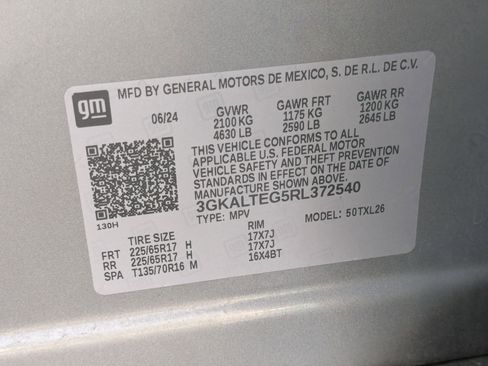 Used 2024 GMC Terrain SLE image 34