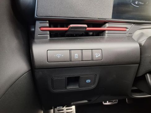 Used 2024 Hyundai Kona N Line image 17