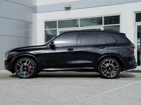 Used 2025 BMW X5 M60i image 9