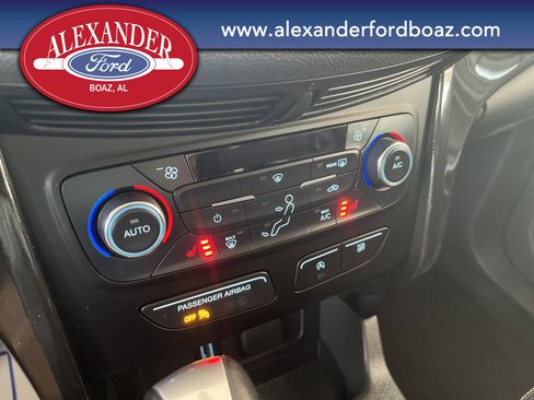 Used 2017 Ford Escape Titanium AWD/4WD image 22