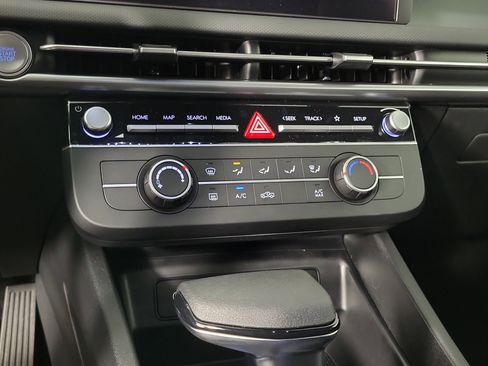 New 2025 Hyundai Santa Cruz SE image 16