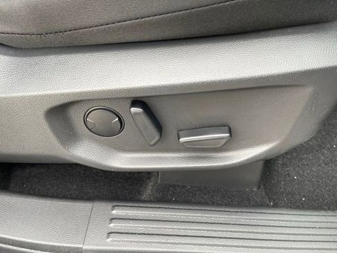 New 2025 Ford Ranger Lariat w/ FX4 Off-Road Package image 29