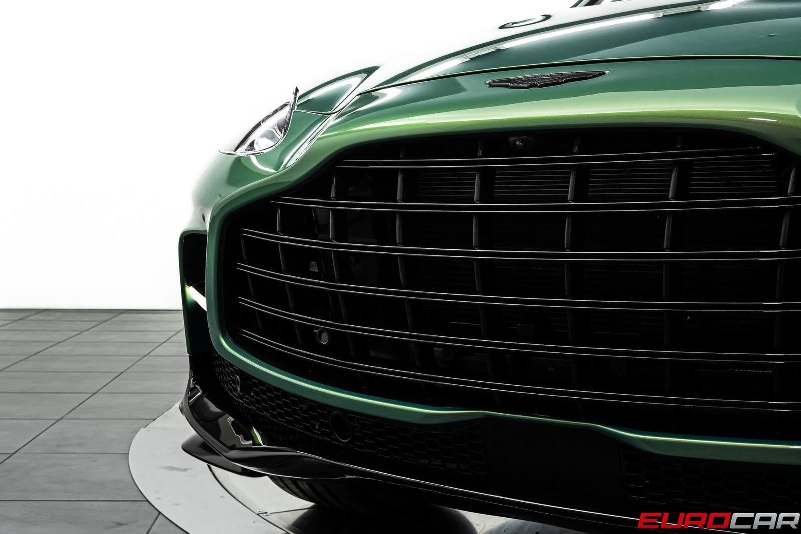 Used 2023 Aston Martin DBX 707 AWD/4WD image 10