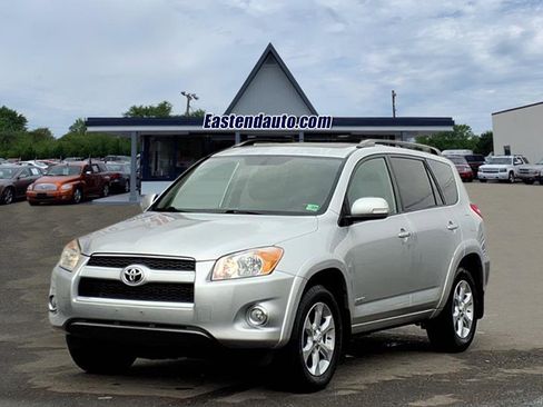 Used 2011 Toyota RAV4 Limited image 1