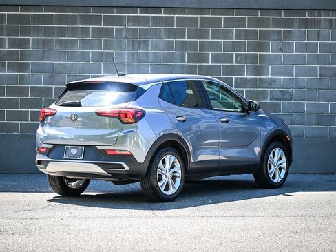 Used 2020 Buick Encore GX Preferred w/ Cold Weather Comfort Package AWD/4WD image 3