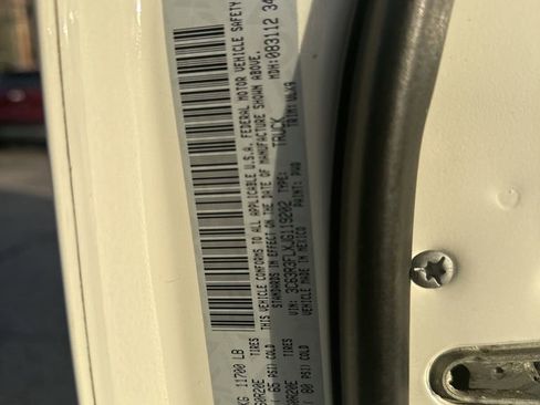 Used 2018 RAM 3500 Laramie Longhorn image 34