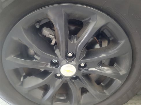 Used 2021 Chevrolet Equinox LT FWD image 31