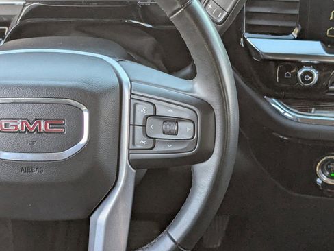 Used 2024 GMC Sierra 1500 Elevation image 21