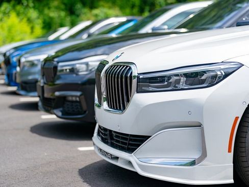 Used 2023 Jeep Wagoneer Series II image 67