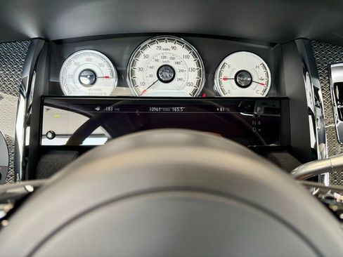 Used 2019 Rolls-Royce Ghost RWD image 12