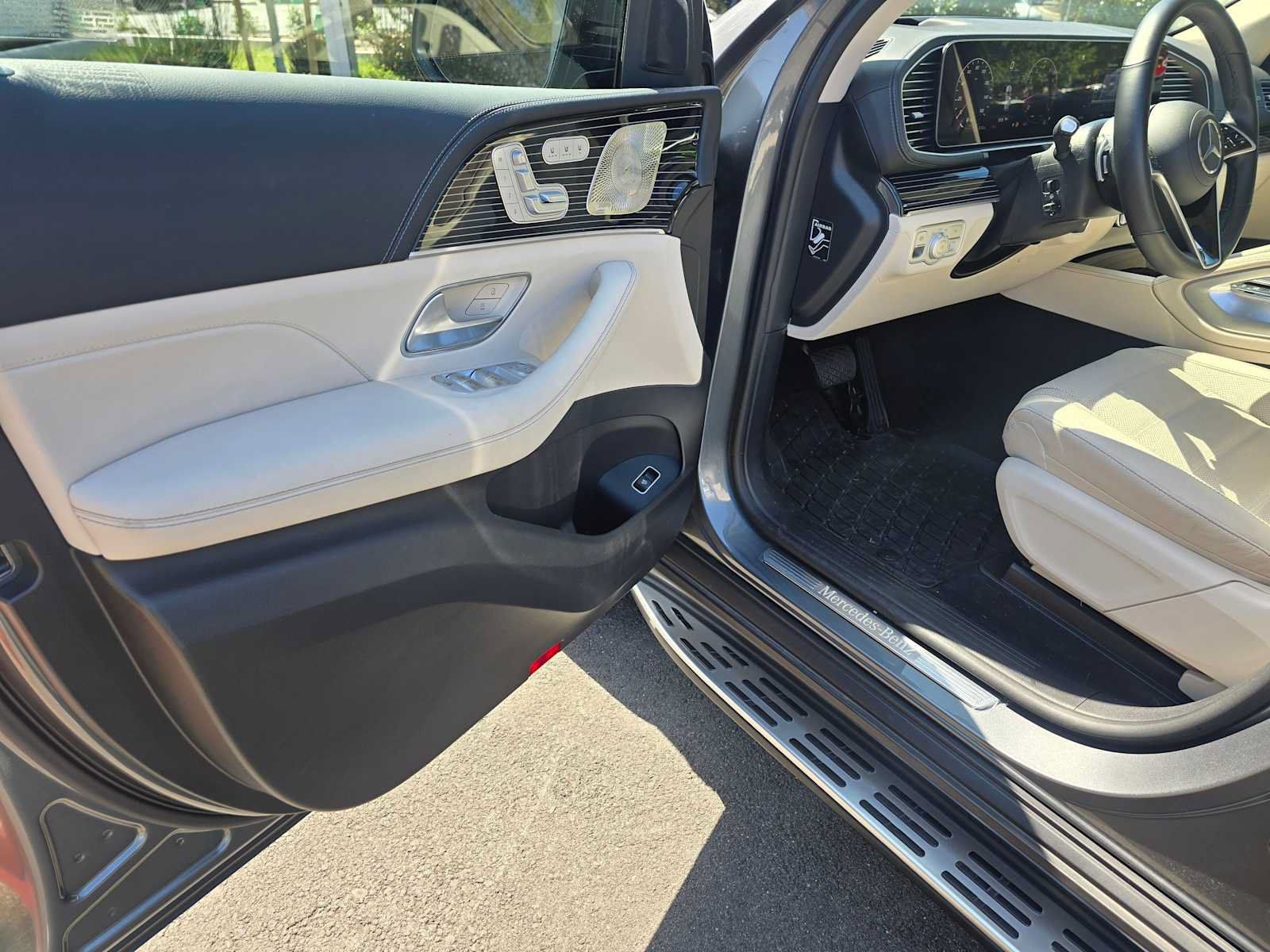 Certified 2025 Mercedes-Benz GLE 580 4MATIC image 21