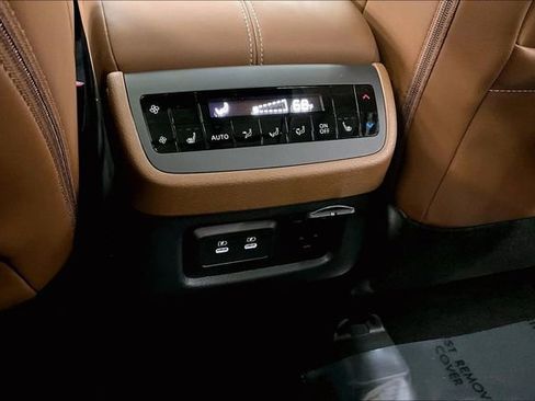 New 2026 Nissan Pathfinder Platinum image 22