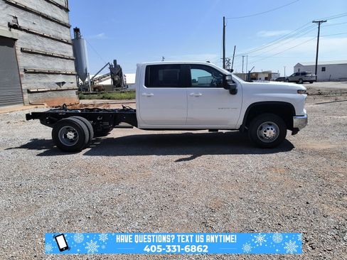 New 2026 Chevrolet Silverado 3500 LT w/ Convenience Package image 5