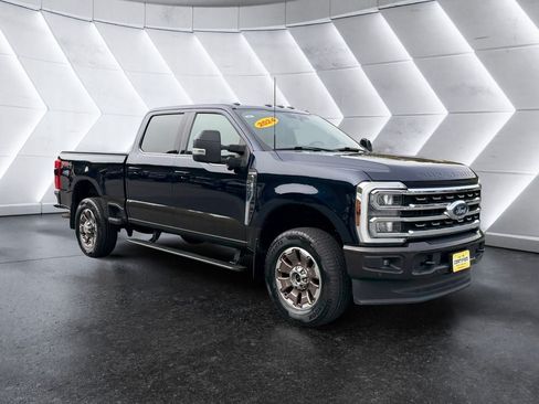 Used 2024 Ford F250 King Ranch AWD/4WD image 8