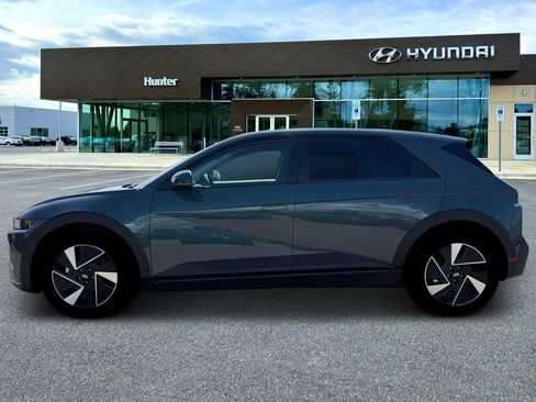 New 2026 Hyundai Ioniq 5 SE RWD image 3
