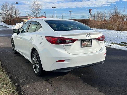 Used 2018 MAZDA MAZDA3 Touring image 7