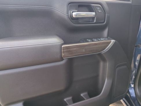 Certified 2022 Chevrolet Silverado 1500 LT AWD/4WD image 22