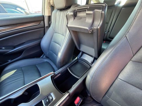 Used 2019 Honda Accord Touring image 21