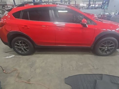 Used 2021 Subaru Crosstrek 2.5i Limited w/ Moonroof Package 2 image 4