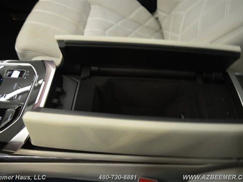 Used 2023 BMW 740i w/ Parking Assistance Package RWD image 38