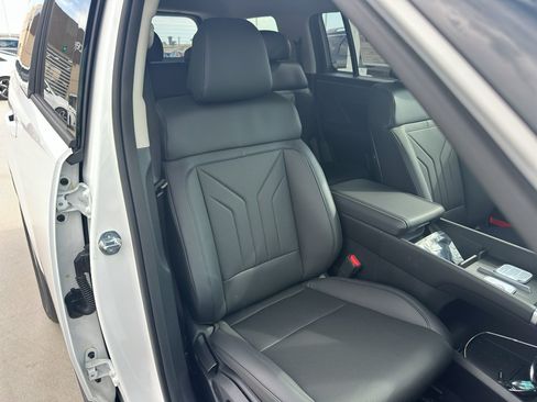 New 2026 Hyundai Santa Fe SEL FWD image 30