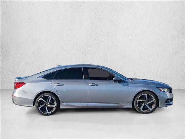 Used 2019 Honda Accord Sport image 4