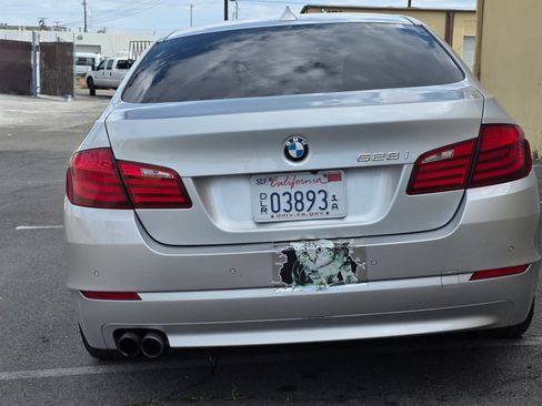Used 2013 BMW 528i Sedan RWD image 5
