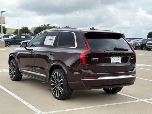 New 2026 Volvo XC90 B6 Plus w/ Protection Package Premier AWD/4WD image 6
