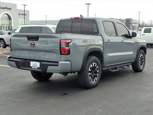 Used 2022 Nissan Frontier PRO-4X w/ Technology Package image 26