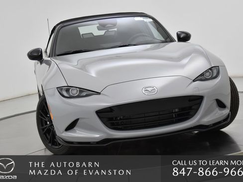 New 2025 MAZDA MX-5 Miata Club w/ Interior Package image 4
