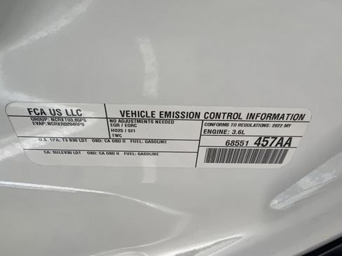 Used 2022 Dodge Durango GT image 25