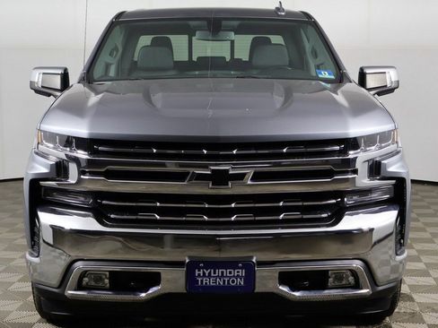 Used 2020 Chevrolet Silverado 1500 LTZ w/ LTZ Convenience Package image 12
