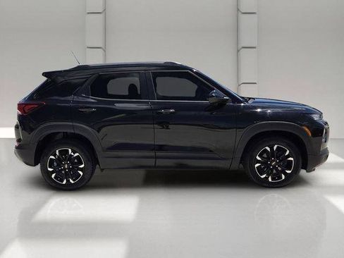 Certified 2021 Chevrolet TrailBlazer LT w/ Convenience Package FWD image 6