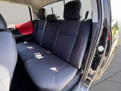 Used 2023 Toyota Tacoma SR5 AWD/4WD image 19