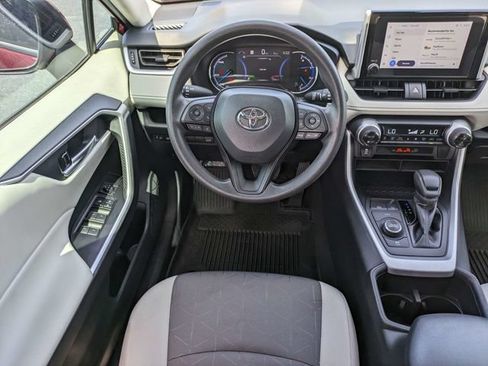 Used 2024 Toyota RAV4 XLE w/ Convenience Package AWD/4WD image 16