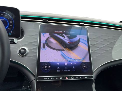 Used 2023 Mercedes-Benz EQE 500 4MATIC Sedan w/ Exclusive Trim Package image 27