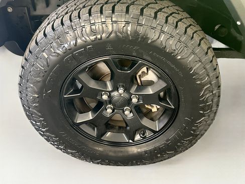 Used 2021 Jeep Wrangler Unlimited Sport AWD/4WD image 35