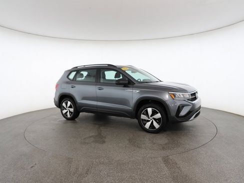 Used 2024 Volkswagen Taos S image 25