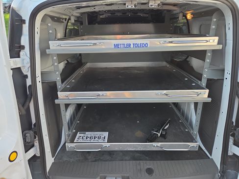 Used 2023 Ford Transit Connect XL FWD image 21