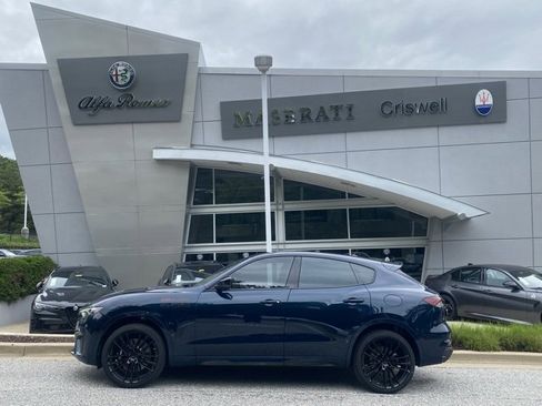 New 2024 Maserati Levante Trofeo image 8