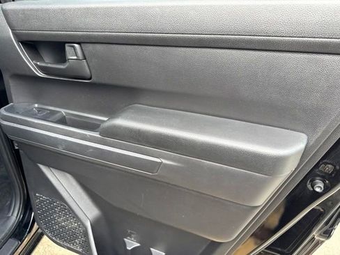 Used 2025 Toyota Tacoma SR5 RWD image 19