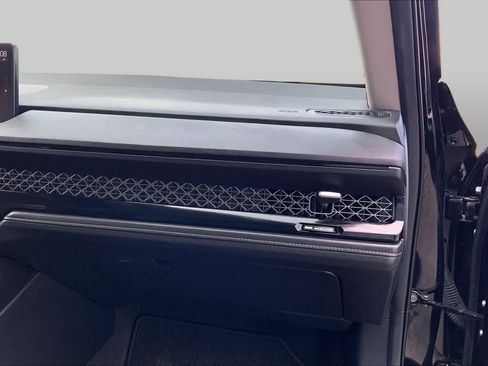 Used 2024 Honda Accord Touring image 18