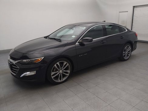 Used 2023 Chevrolet Malibu LT image 2