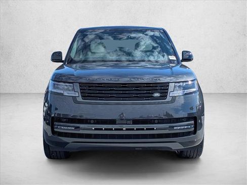 New 2025 Land Rover Range Rover SE image 6