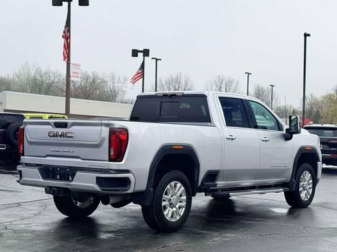 Used 2022 GMC Sierra 2500 Denali AWD/4WD image 9