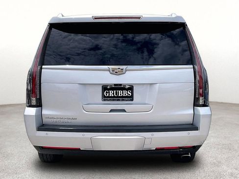 Used 2019 Cadillac Escalade ESV Platinum AWD/4WD image 6